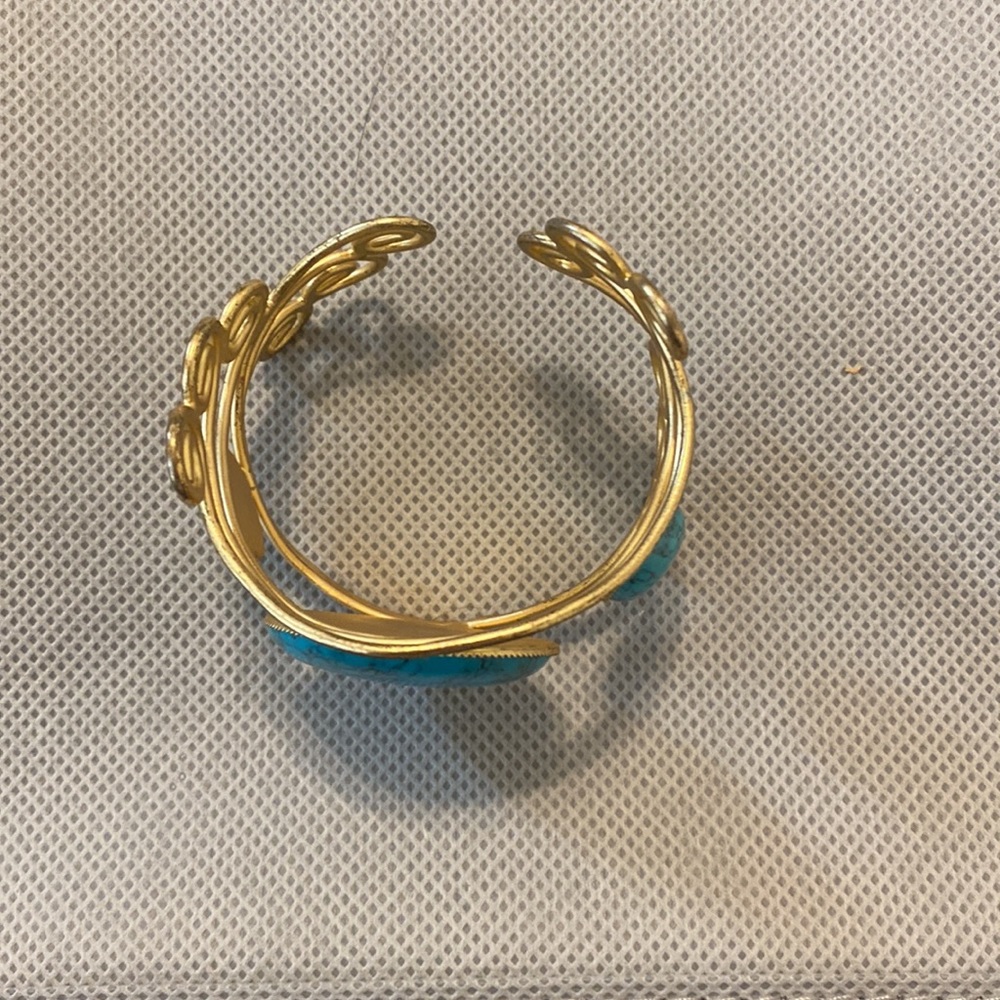 Turquoise / Gold Cuff - Picture 2 of 3
